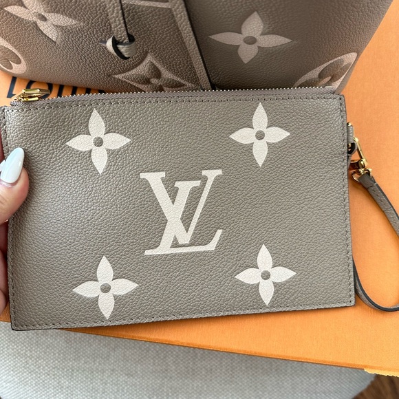 Empreinte Monogram Giant Neonoe MM Tourterelle Creme ❌SOLD ❌ - Picture 13 of 16